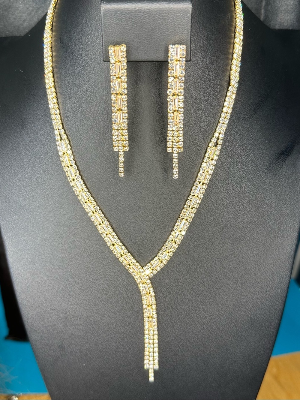 Gold Tone Rhinestone Y Necklace Earrings Set Wedding Prom Formal Glam
